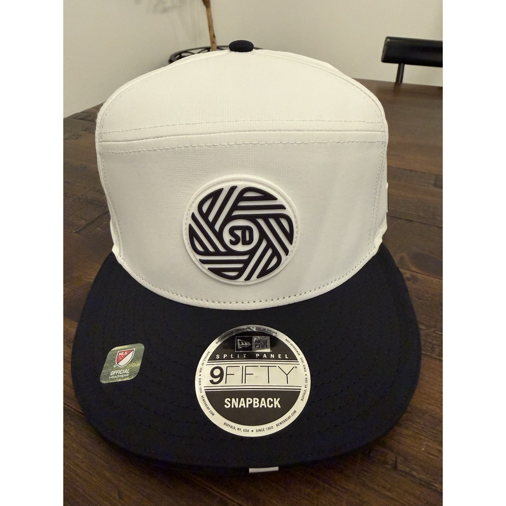 Men's New Era Navy San Diego FC MLS Split Panel White 9FIFTY Snapback Hat NWT